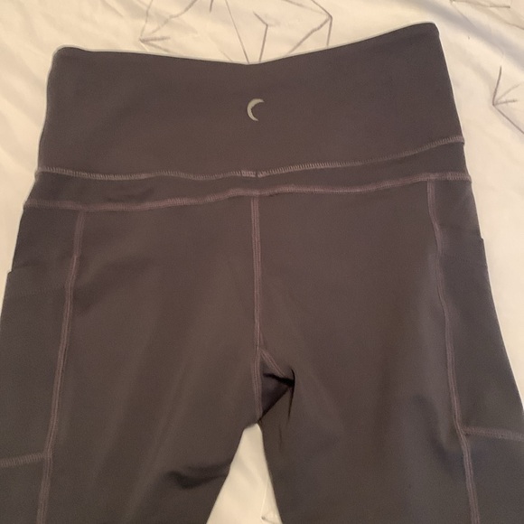 ZYIA Active Leggings Size S US Gray Light‎ n Tight Hi-Rise 7/8 24" Inseam - Picture 5 of 10